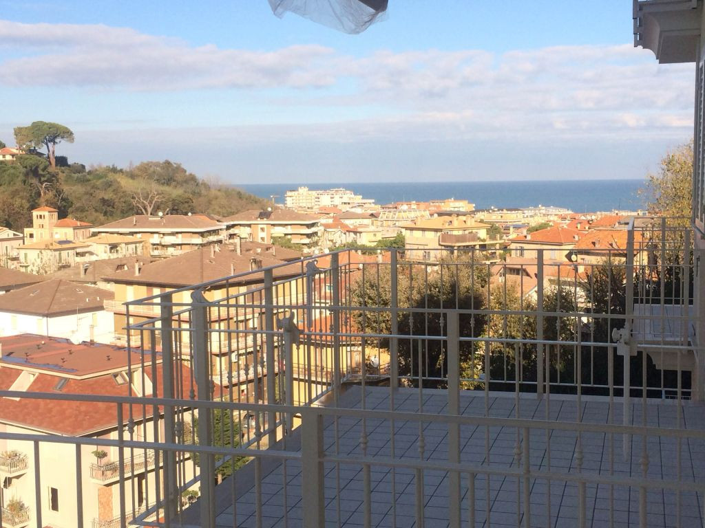 Appartamento in vendita a Cupra Marittima