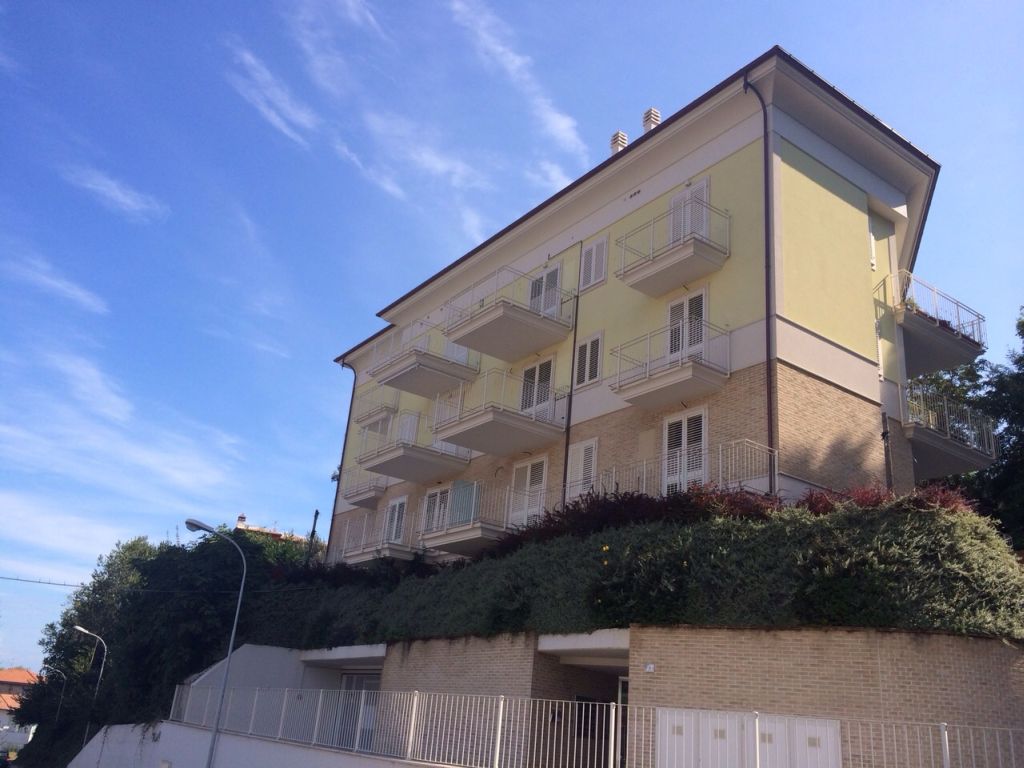 Appartamento in vendita a Cupra Marittima