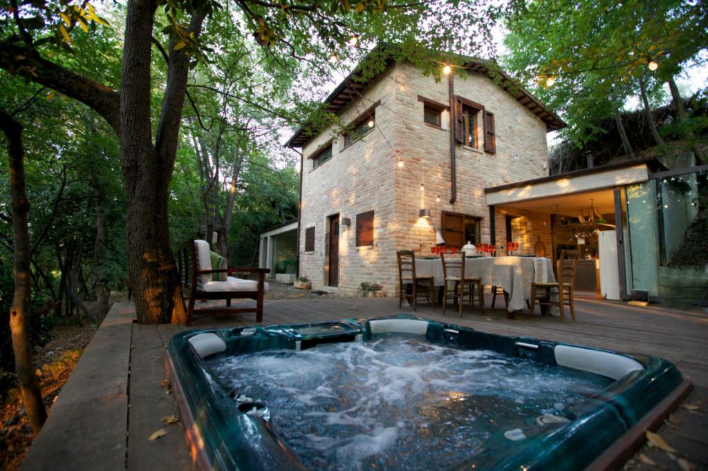 Case indipendenti in vendita a Ascoli Piceno