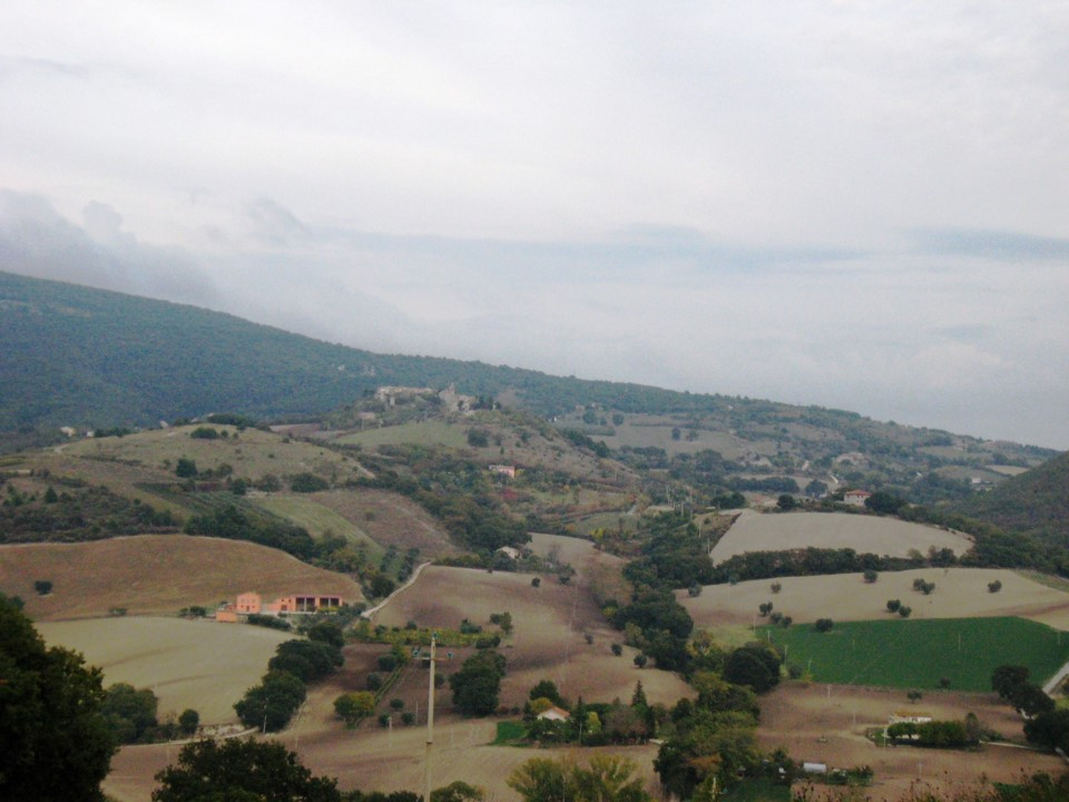 Rustici e Casali in vendita a Camerano
