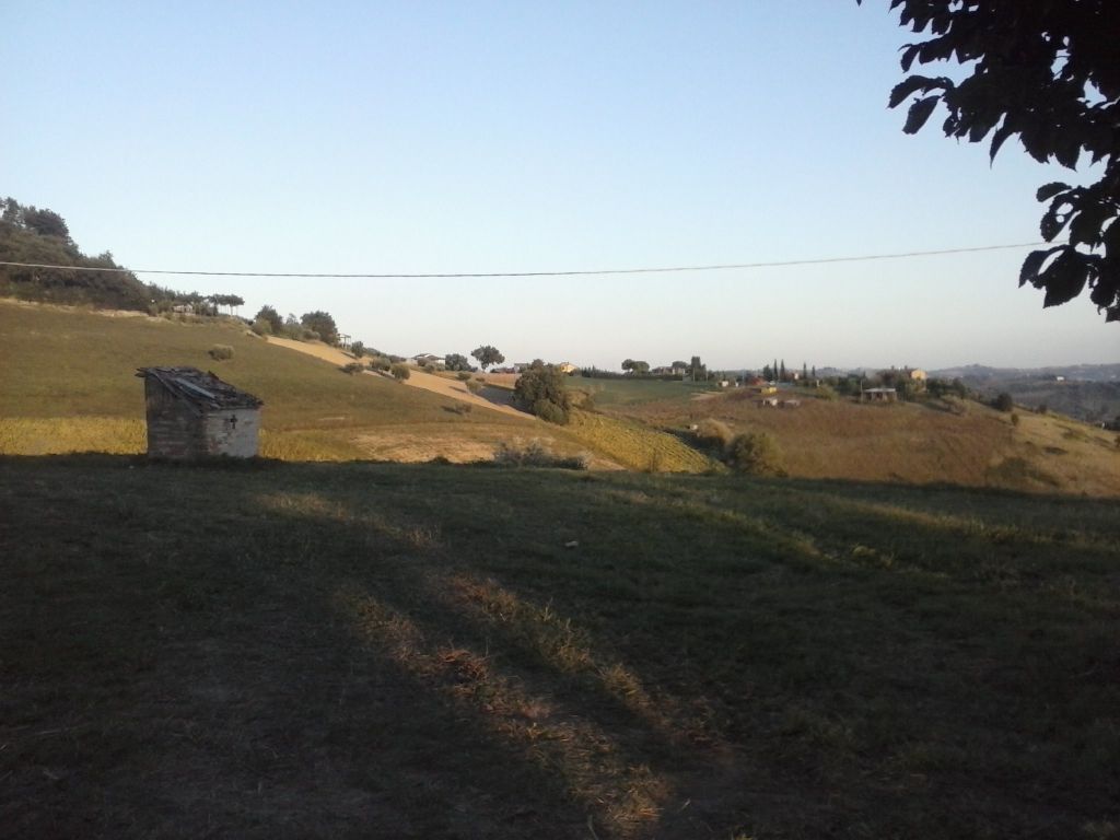 Rustici e Casali in vendita a Montegiorgio