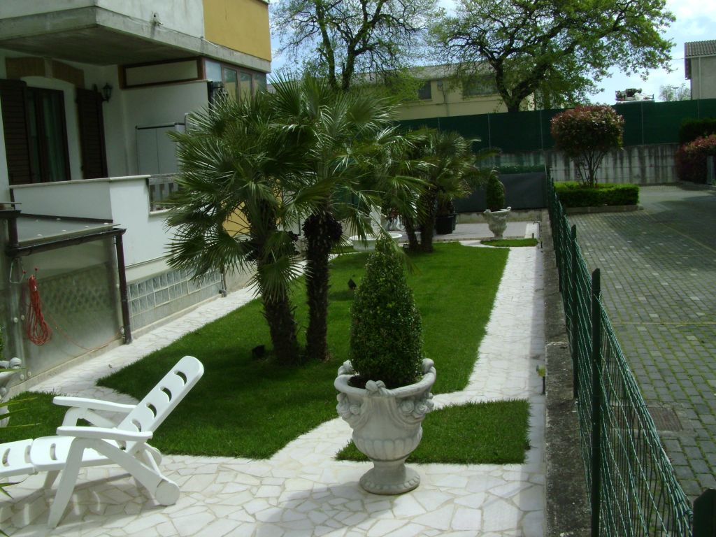 Case indipendenti in vendita a Civitanova Marche