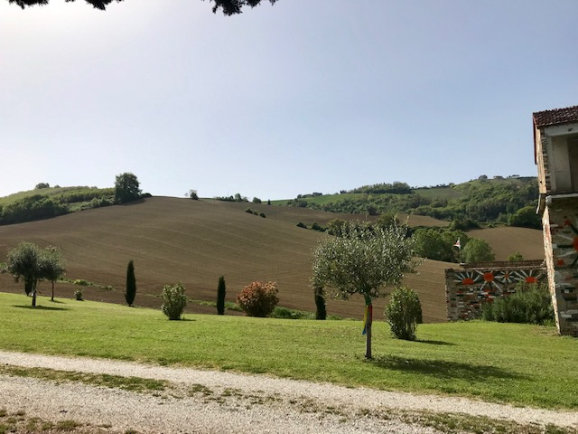 Rustici e Casali in vendita a Montalto delle Marche