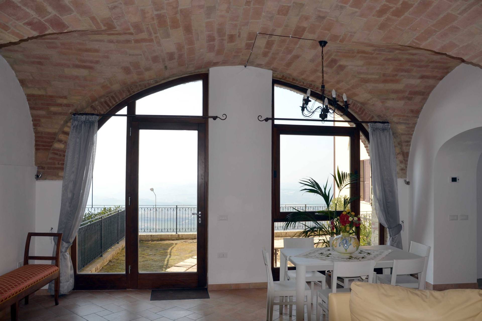 Centri Storici in vendita a Ripatransone