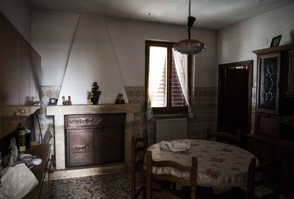 Case indipendenti in vendita a Montedinove