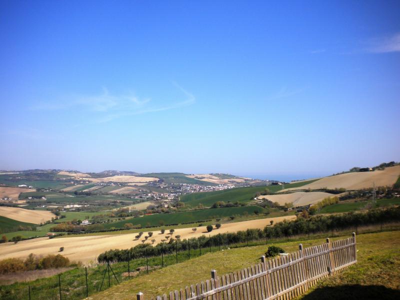 Rustici e Casali in vendita a Fermo
