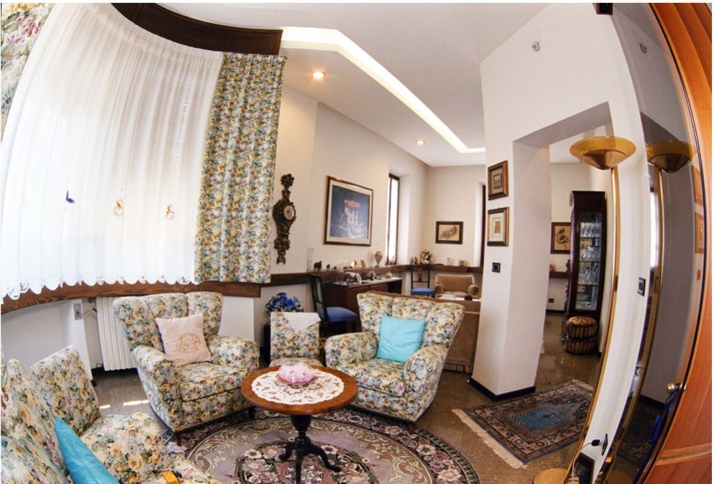 Ville di Prestigio in vendita a Grottammare