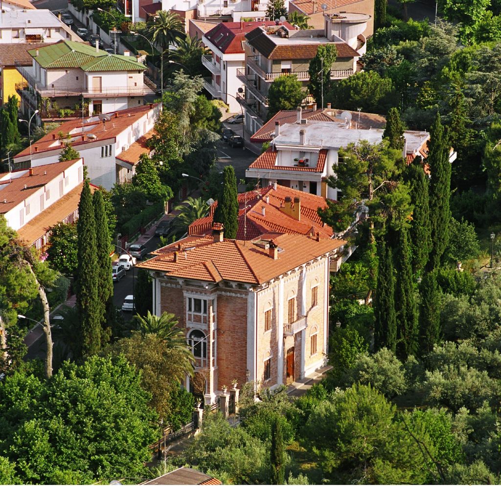 Ville di Prestigio in vendita a Grottammare