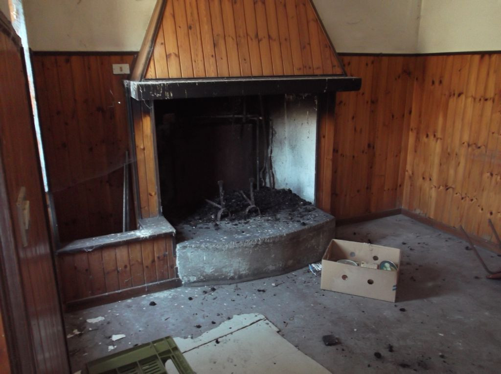 Rustici e Casali in vendita a Rotella