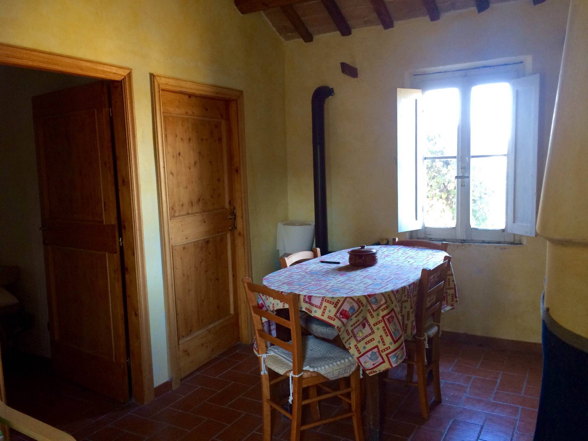 Rustici e Casali in vendita a Cossignano