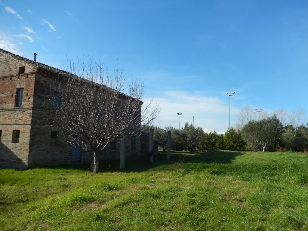 Rustici e Casali in vendita a Moresco