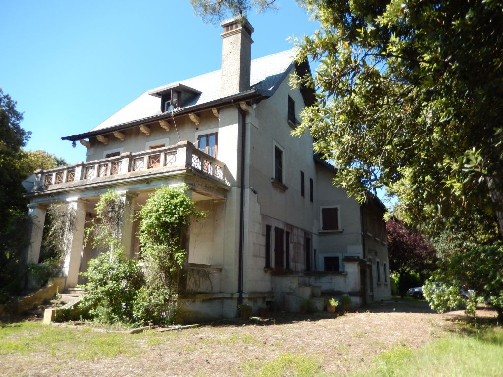 Ville di Prestigio in vendita a Porto Recanati