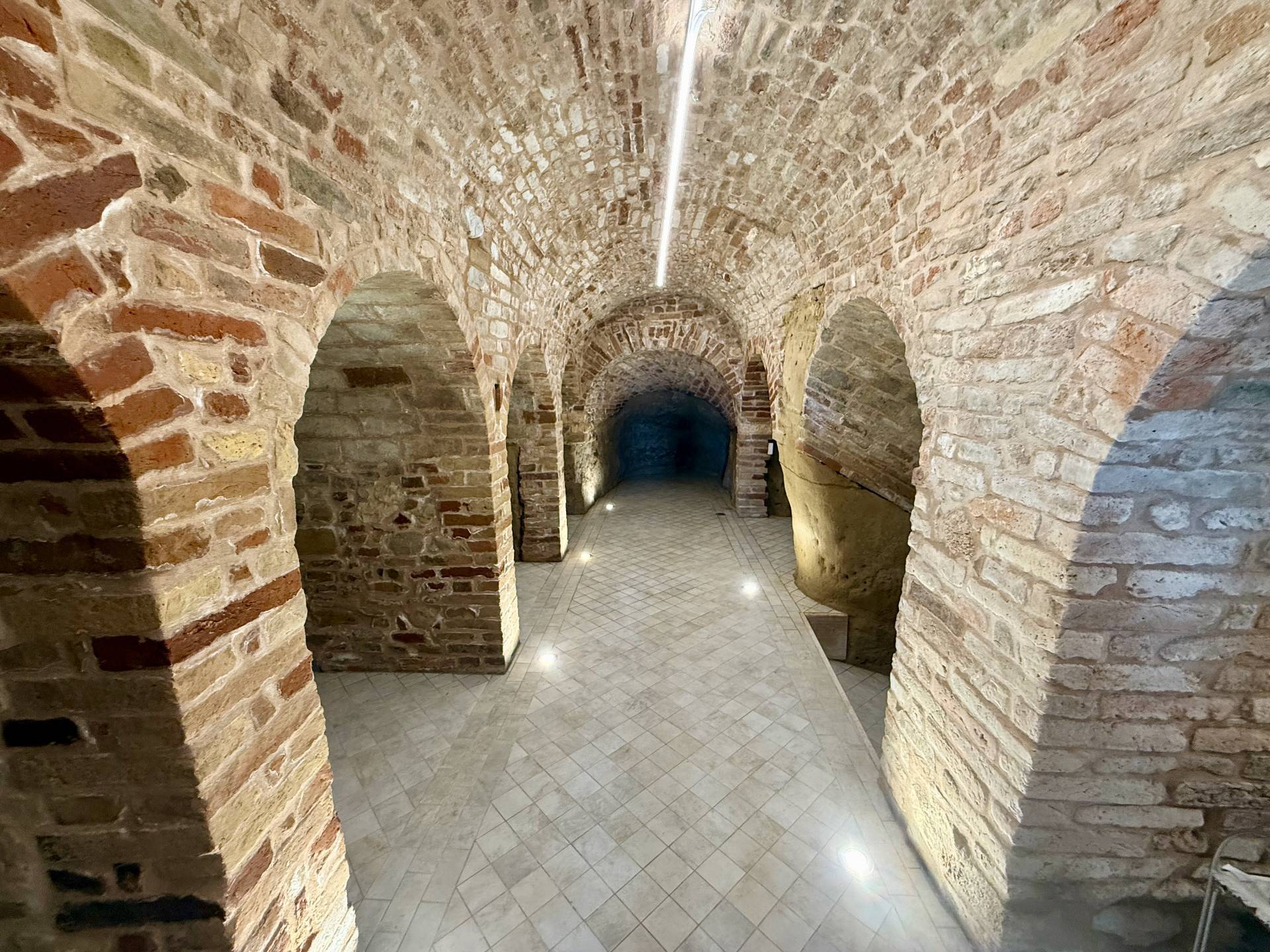 Appartamento in vendita a Cossignano