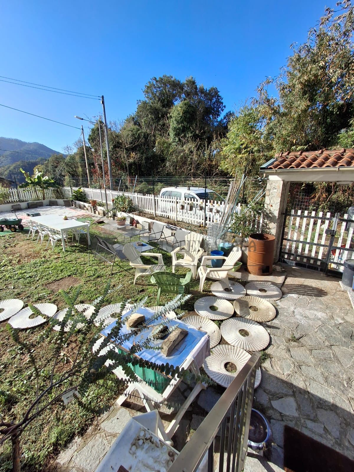 Casa indipendente con giardino a Follo