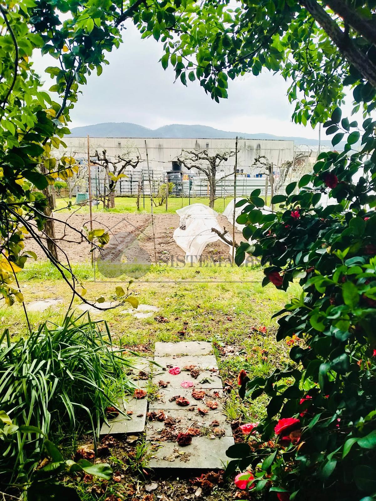 Casa indipendente con giardino in via della crociata snc, Sarzana