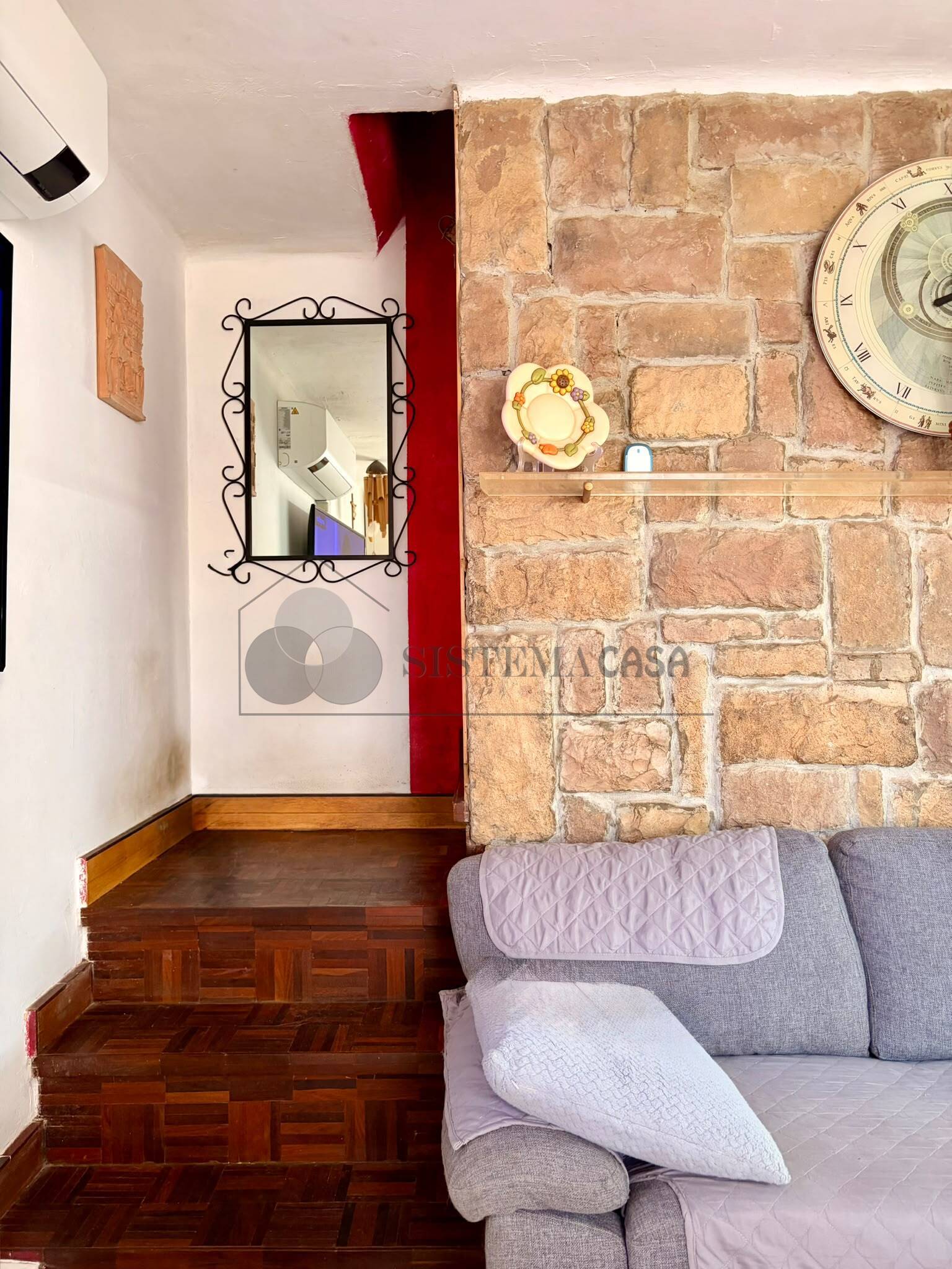 Casa indipendente con giardino a Follo