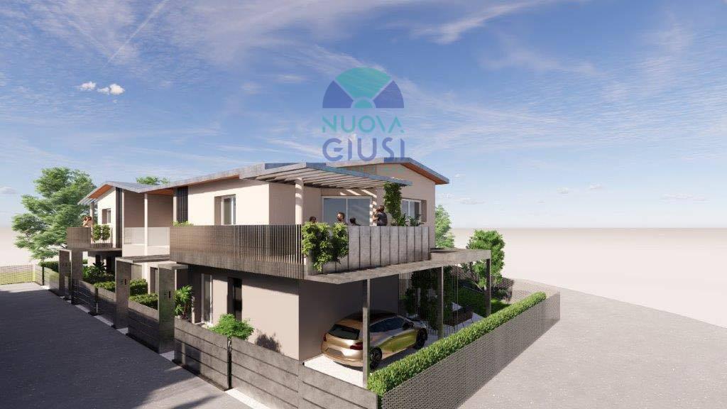 Quadrilocale con giardino a Staranzano