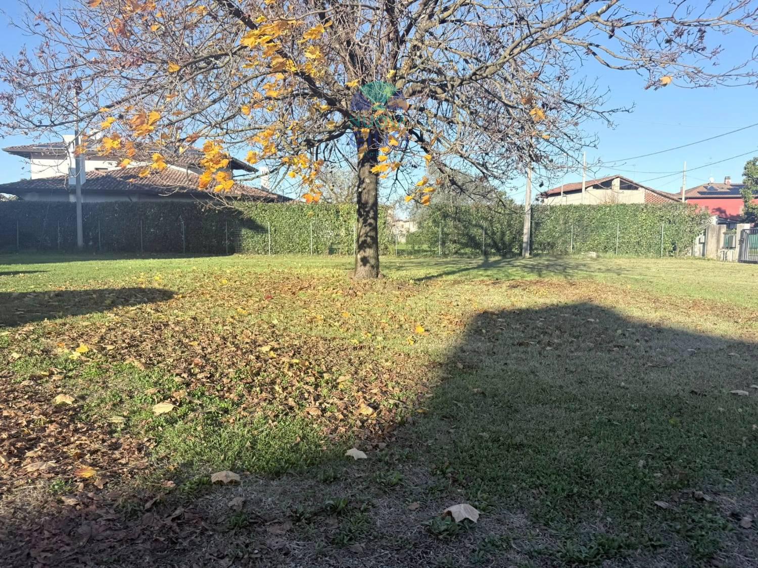 Casa indipendente con giardino a Fiumicello Villa Vicentina