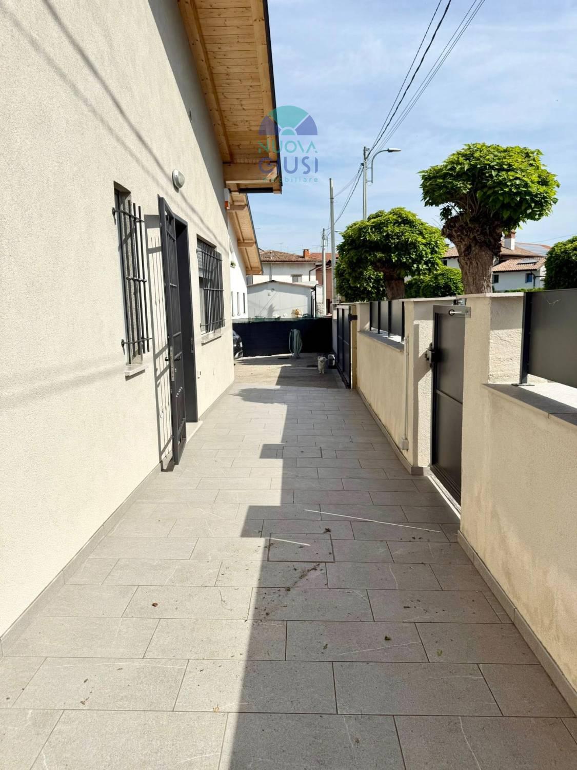 Villa Bifamiliare in vendita a Ronchi dei Legionari