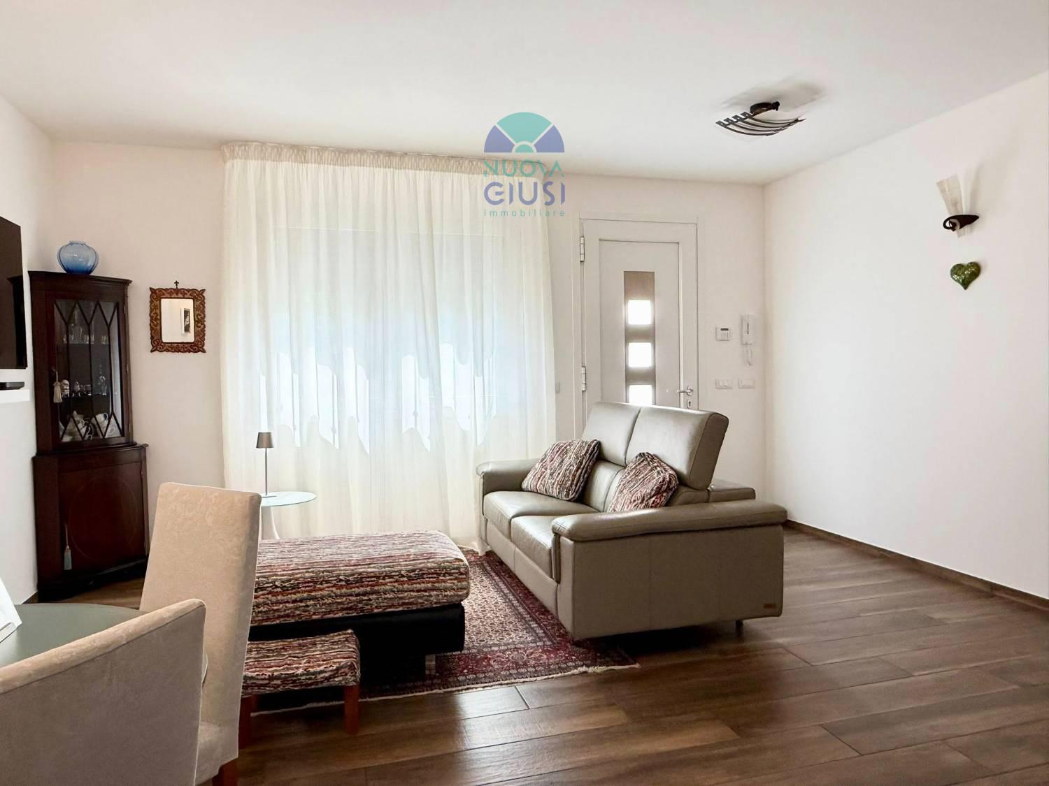 Villa Bifamiliare in vendita a Ronchi dei Legionari