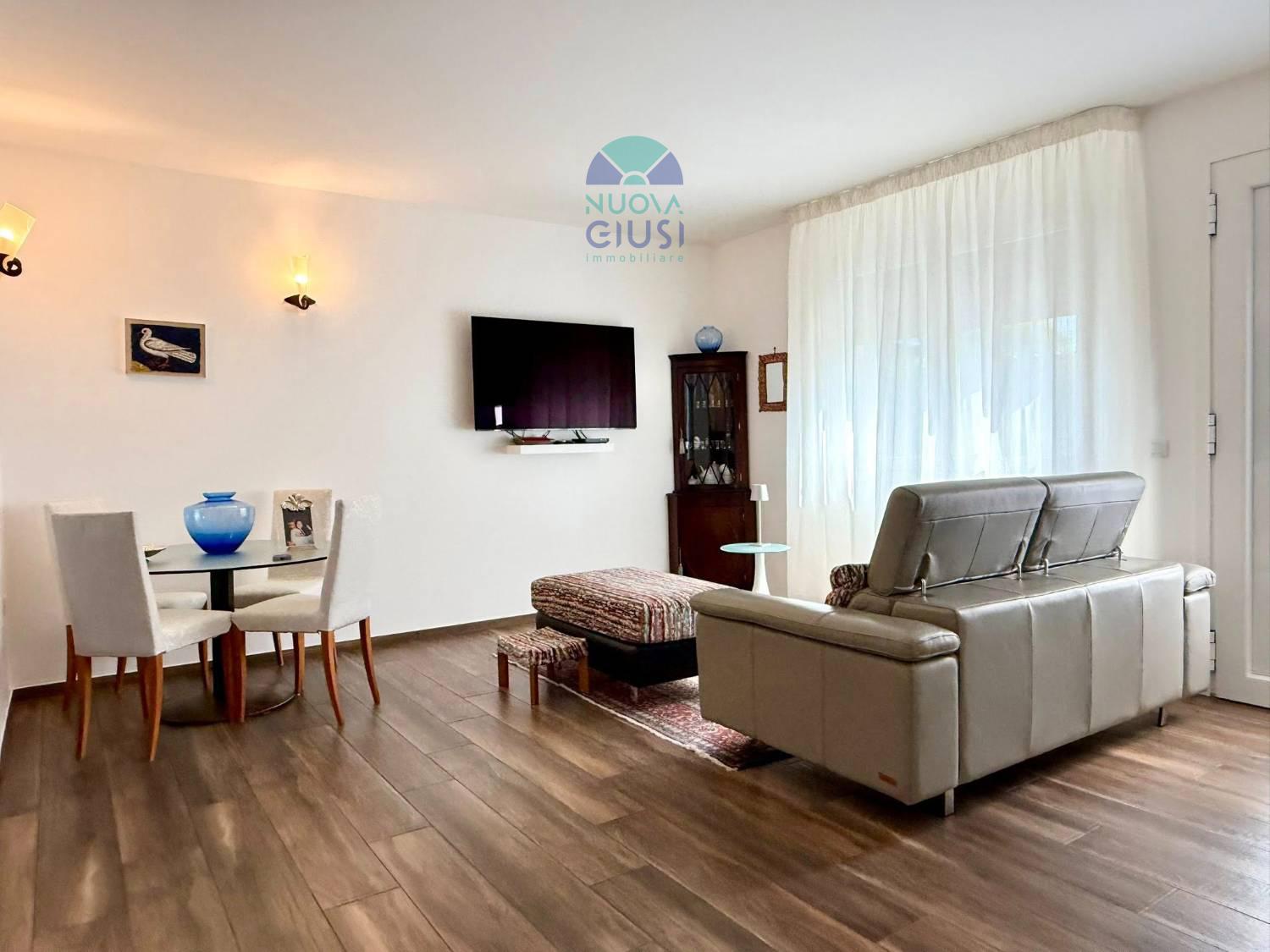 Villa Bifamiliare in vendita a Ronchi dei Legionari