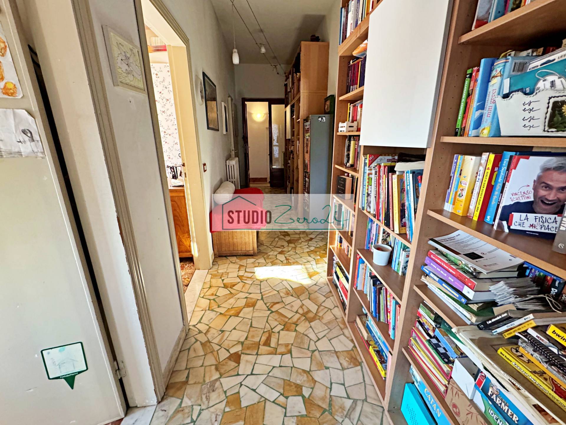 Appartamento in vendita a Pietrasanta, Centro Storico