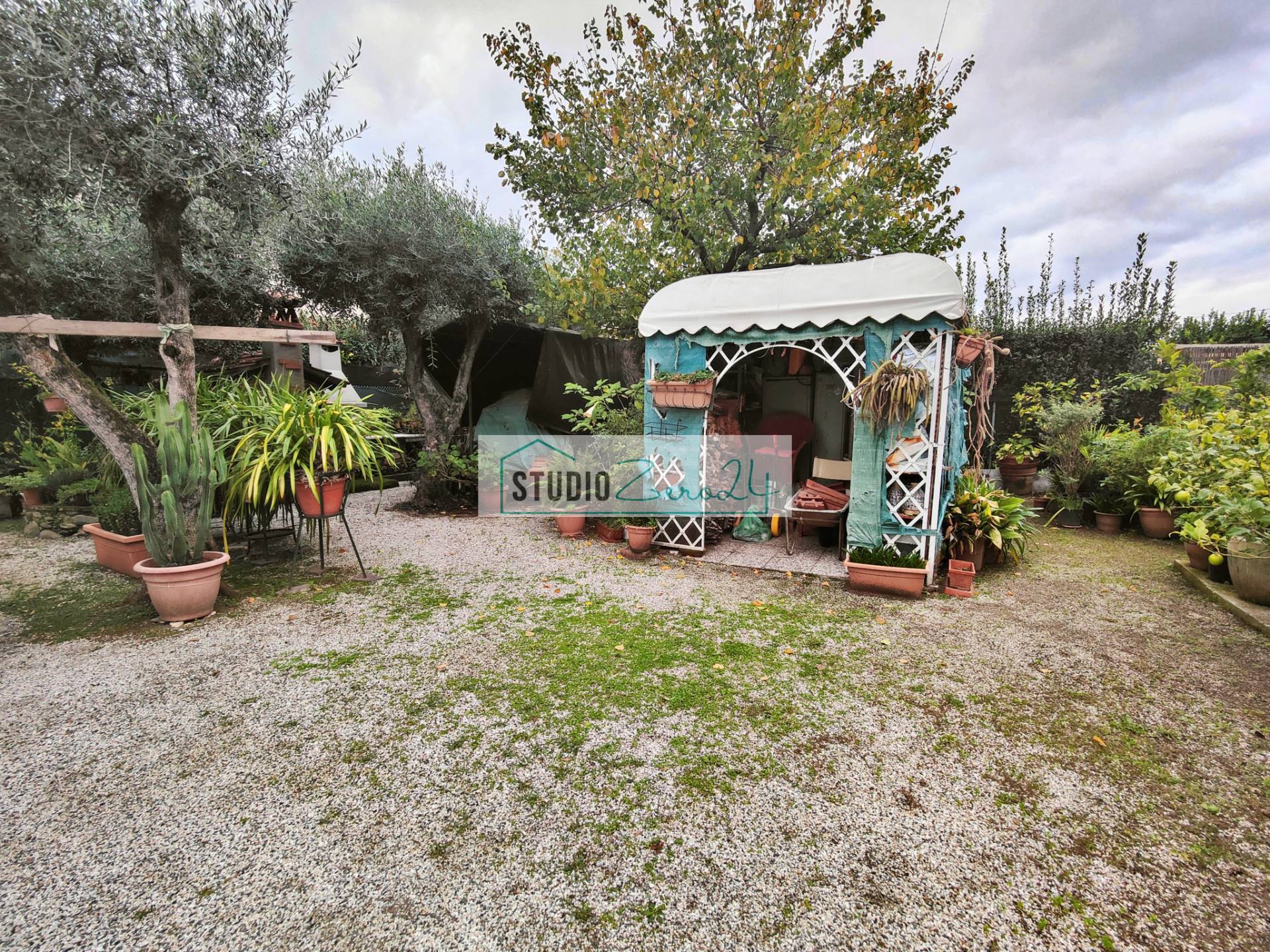 Casa semi indipendente in vendita a Pietrasanta, Campagna