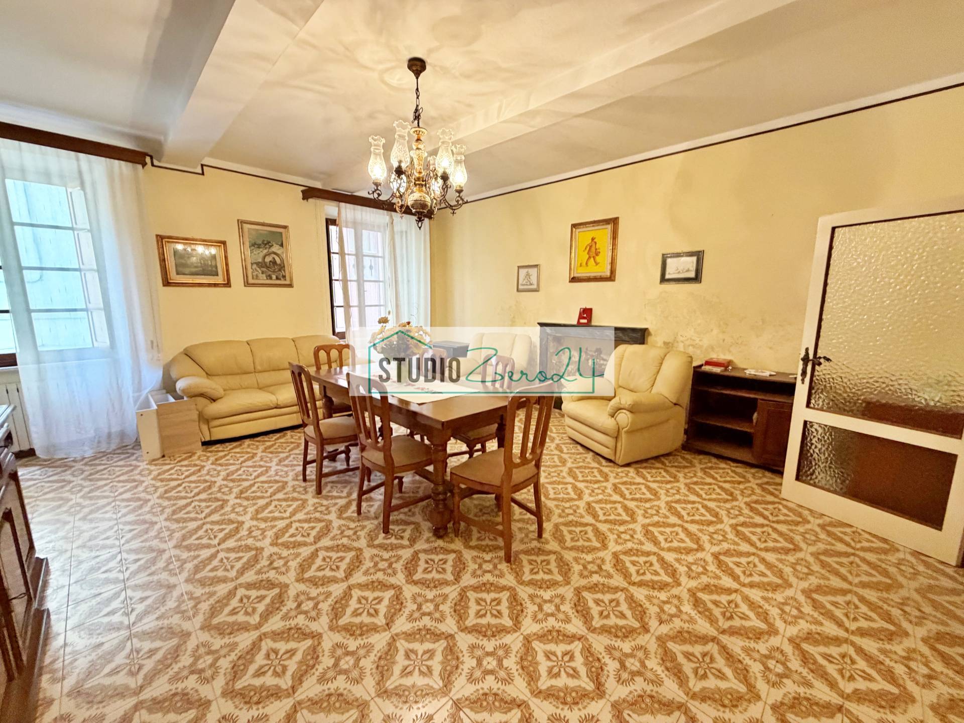 Casa semi indipendente in vendita a Seravezza, Centro