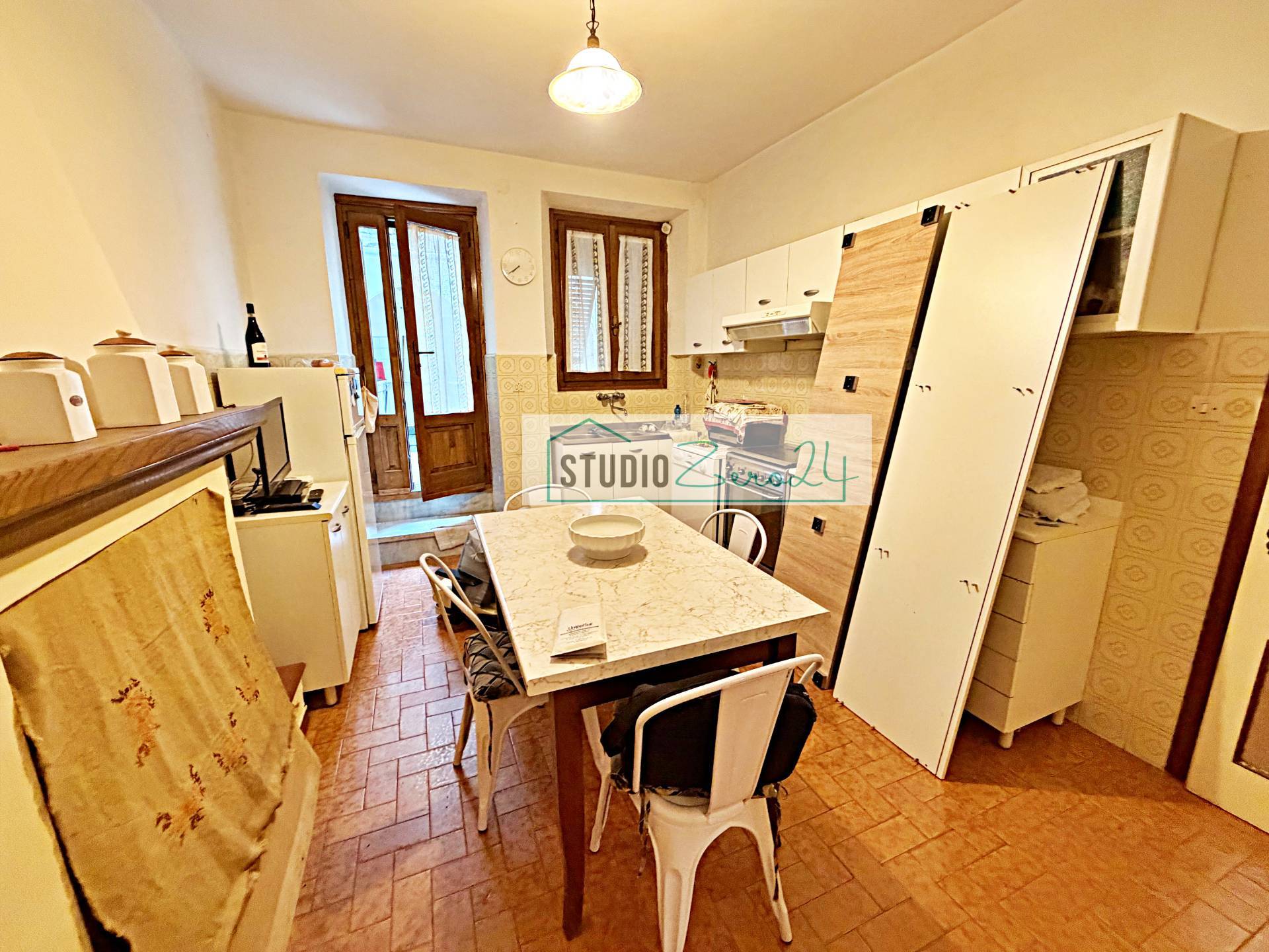 Casa semi indipendente in vendita a Seravezza, Centro