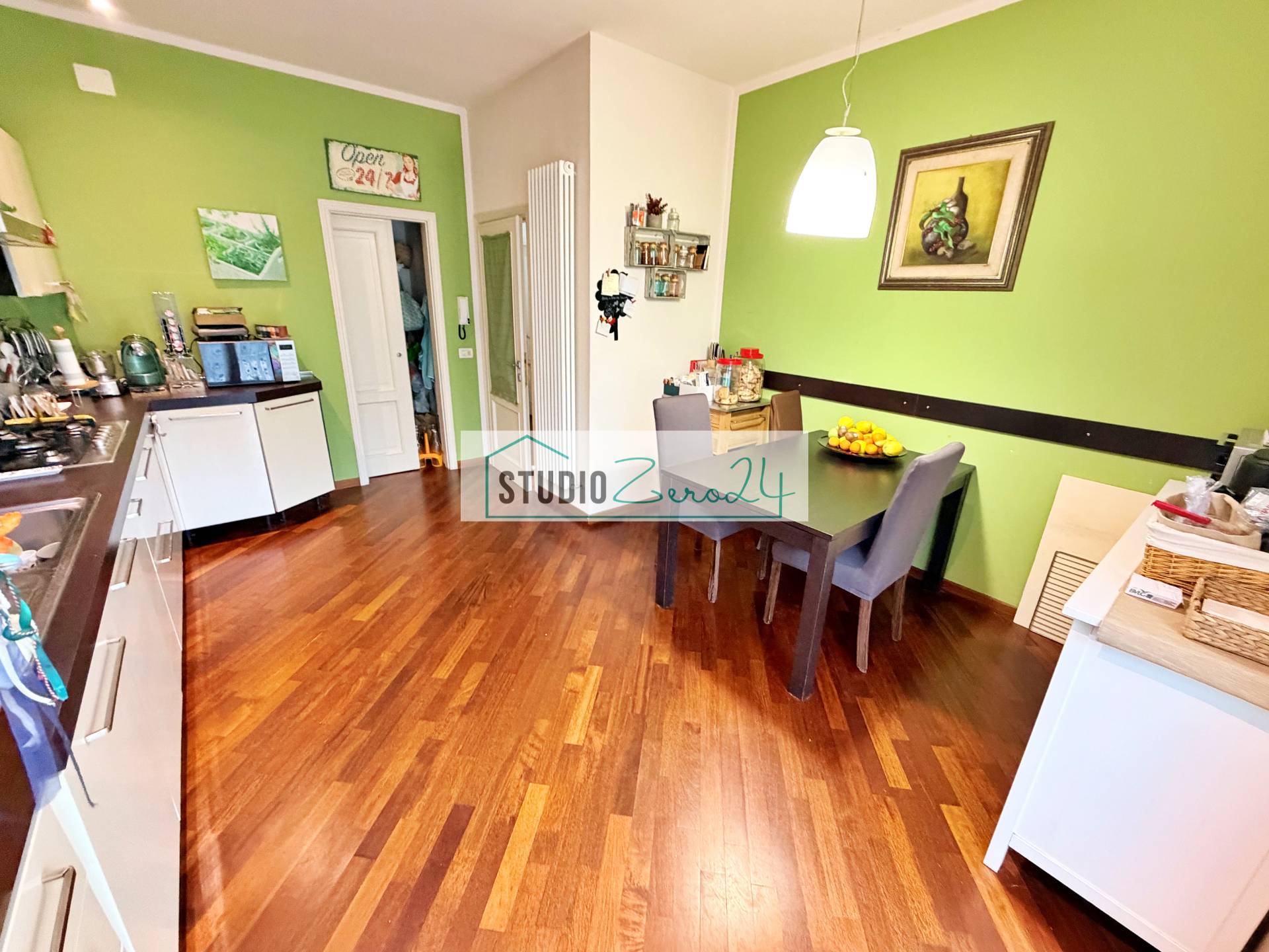 Villa in vendita a Pietrasanta, Capriglia