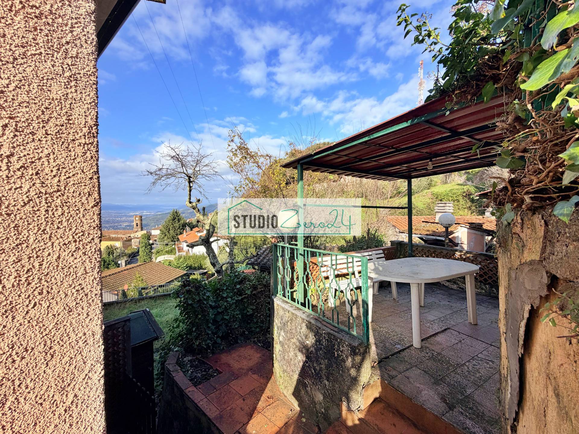 Casa semi indipendente in vendita a Pietrasanta, Capriglia