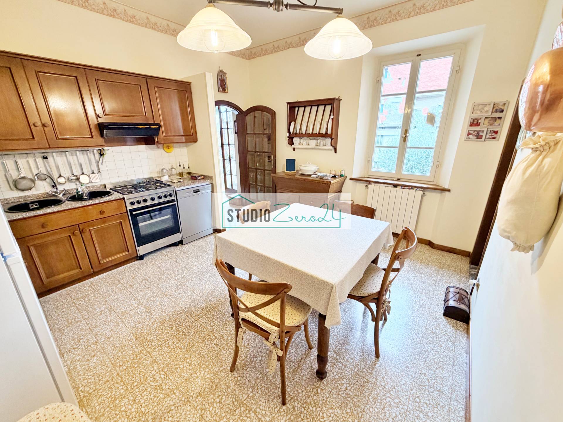 Villa in vendita a Pietrasanta, Centro Storico