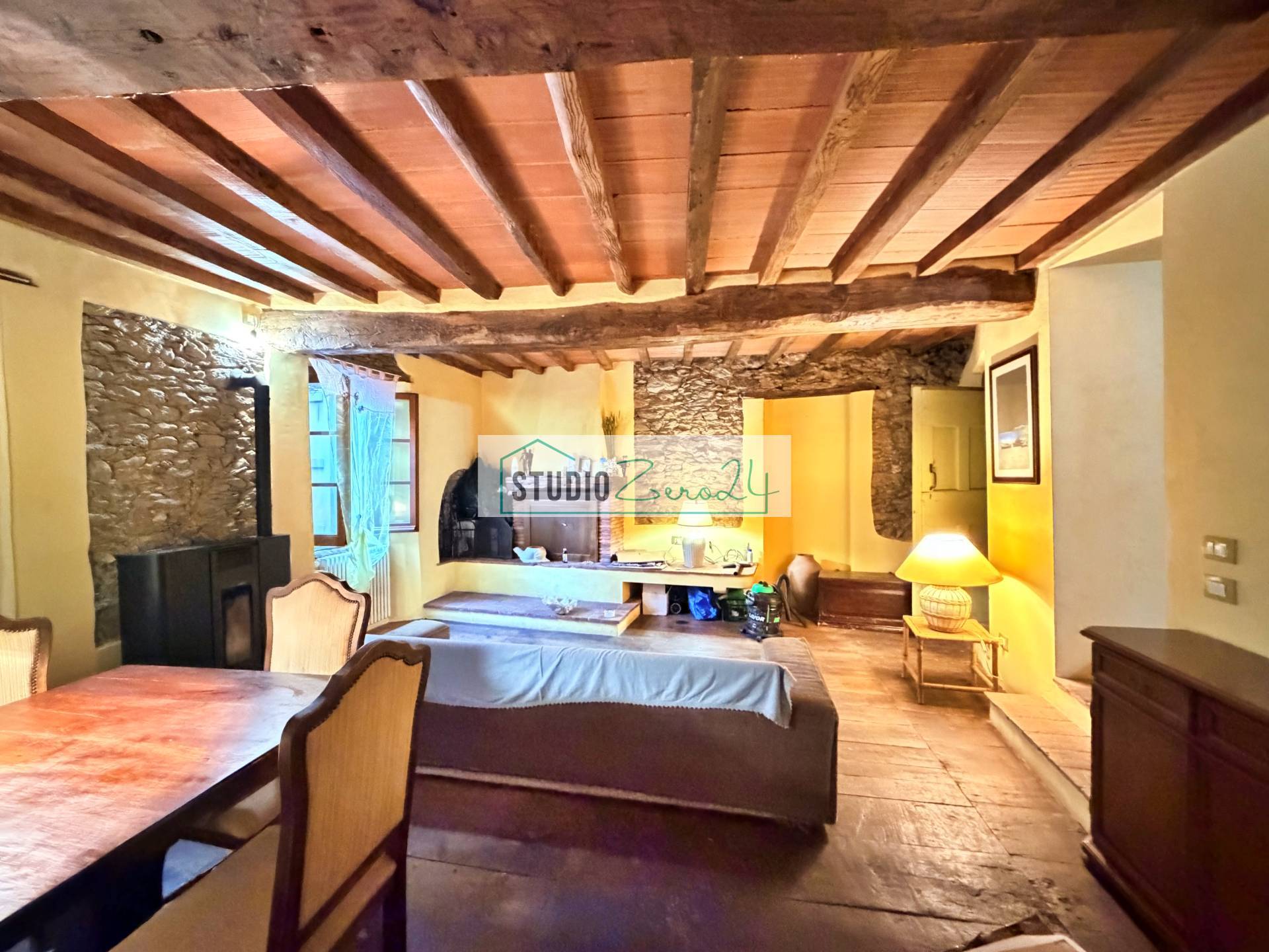 Casa semi indipendente in vendita a Stazzema, Terrinca