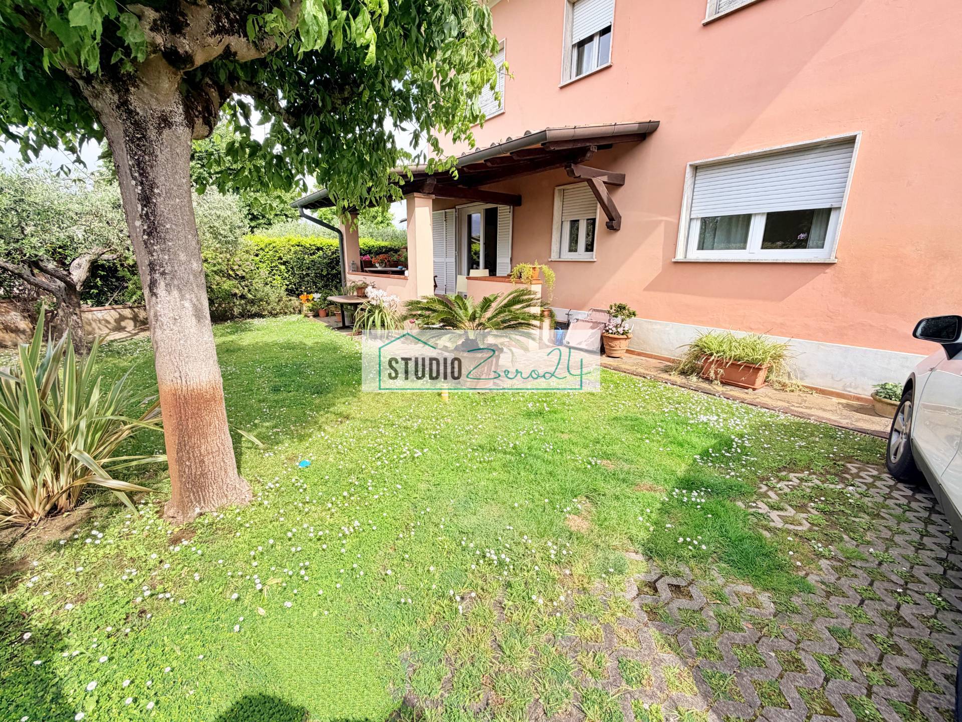 Appartamento in vendita a Pietrasanta, Focette