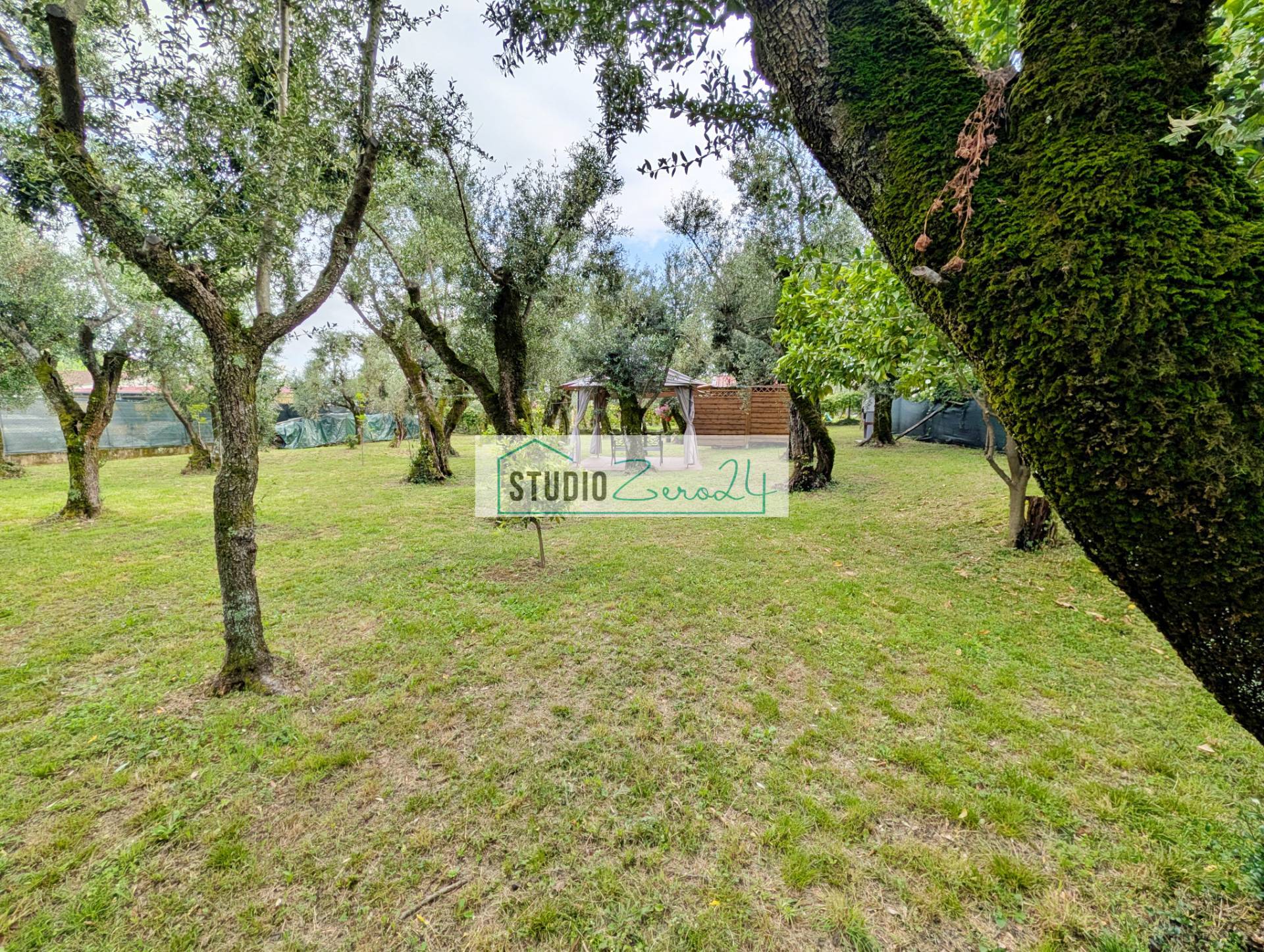 Rustico in vendita a Seravezza, Pozzi