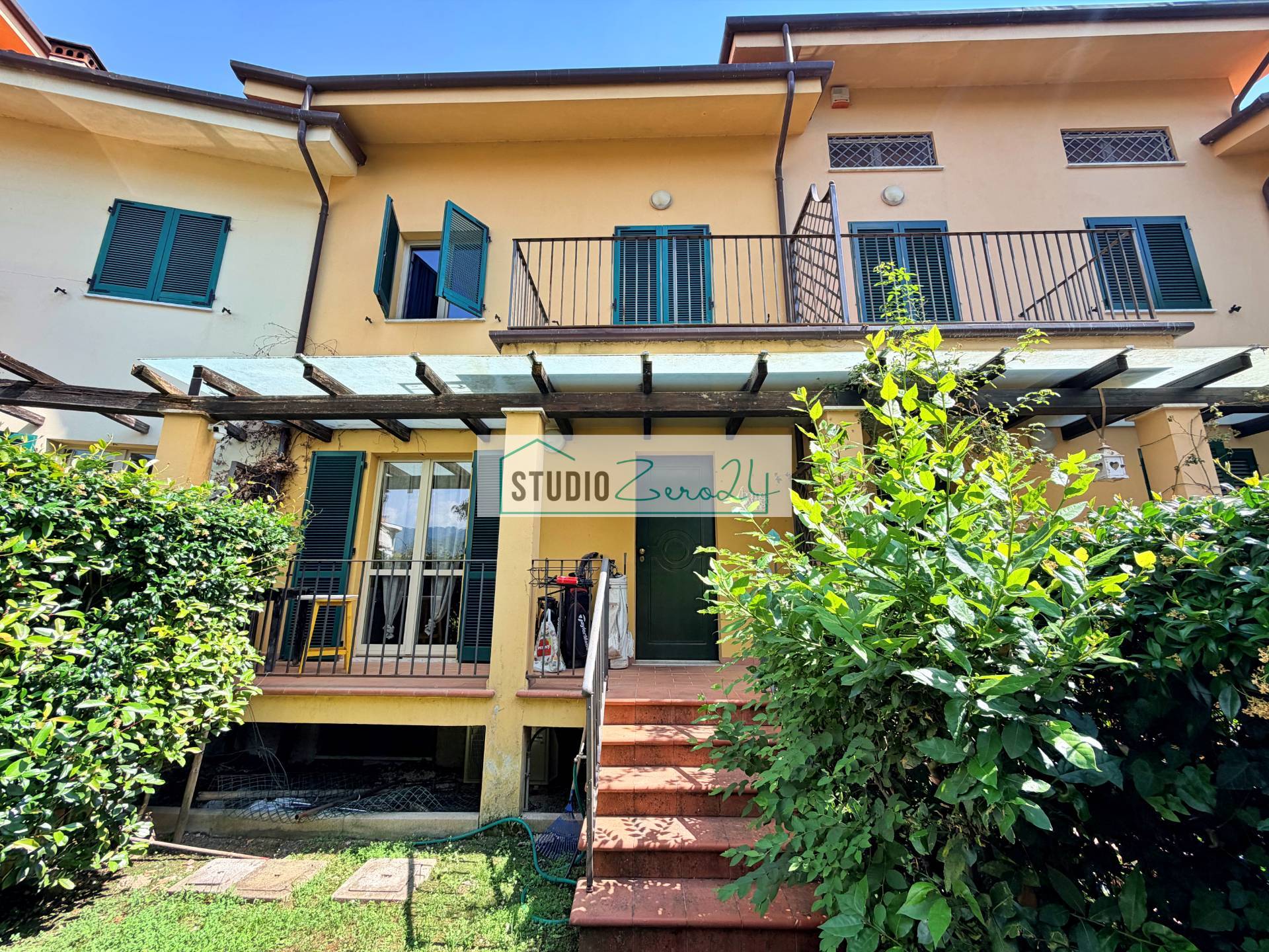Villette a schiera in vendita a Pietrasanta, Residenziale