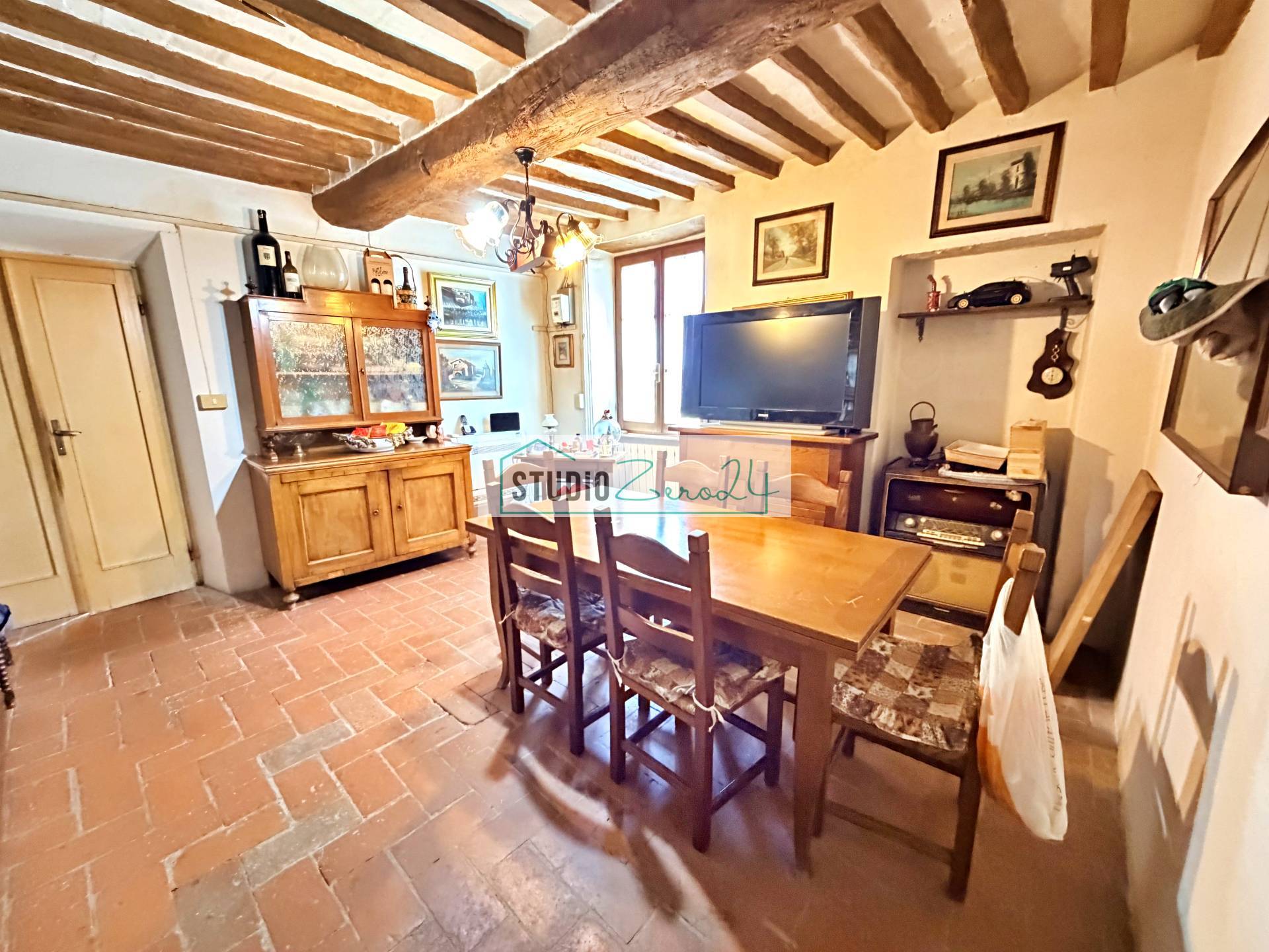 Cascina/Casale/Masseria in vendita a Pietrasanta, Traversagna