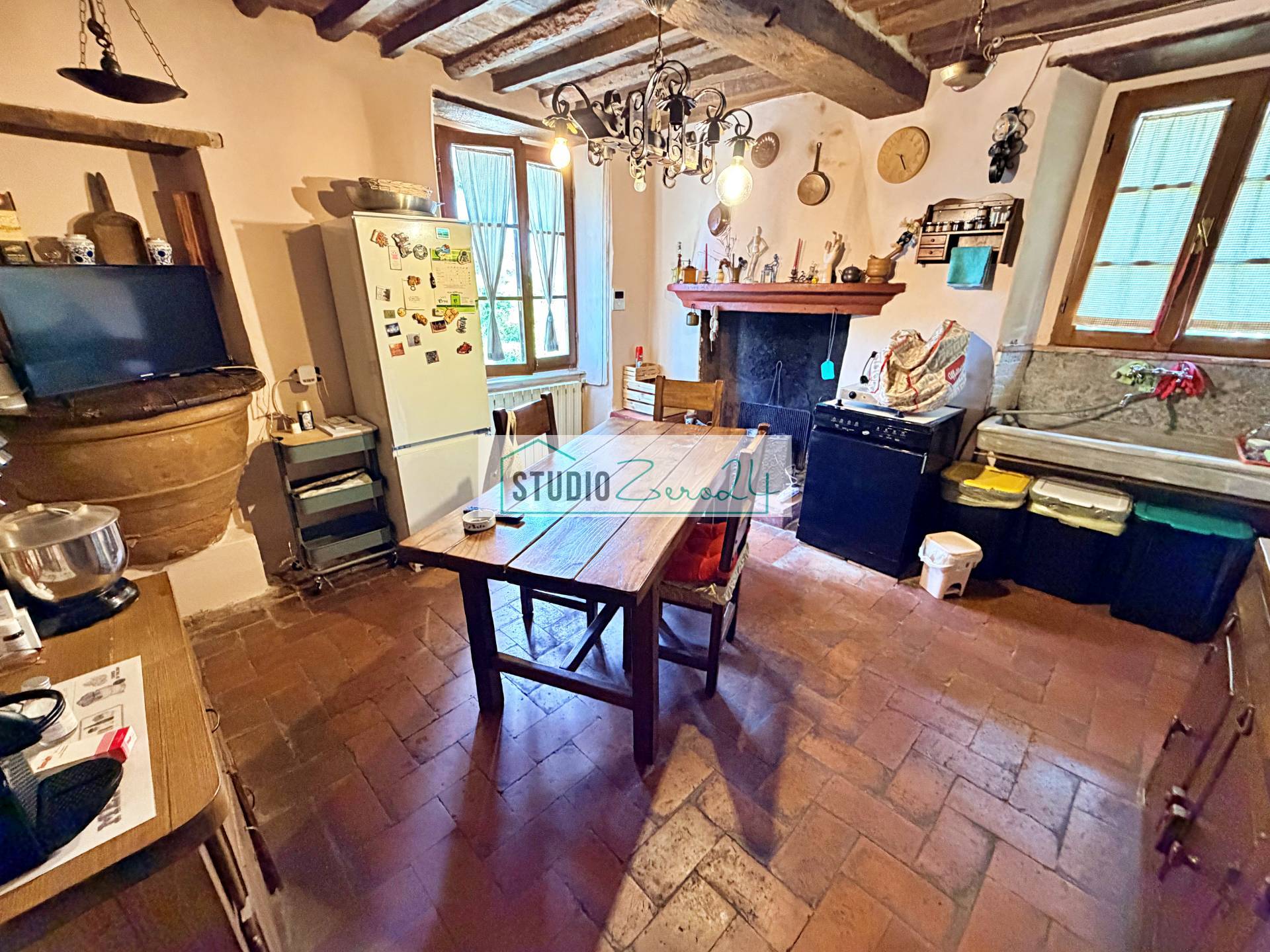 Cascina/Casale/Masseria in vendita a Pietrasanta, Traversagna