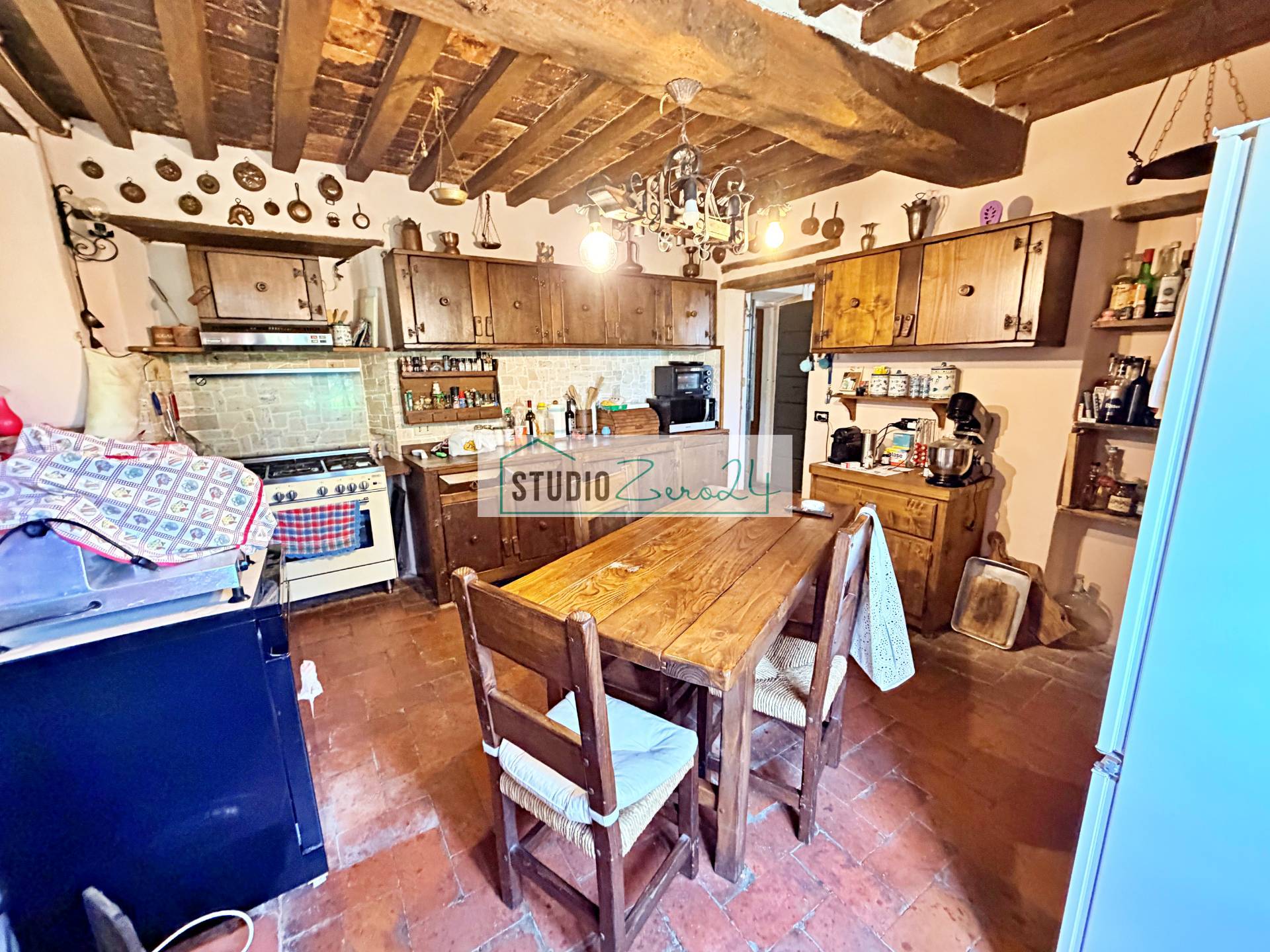 Cascina/Casale/Masseria in vendita a Pietrasanta, Traversagna