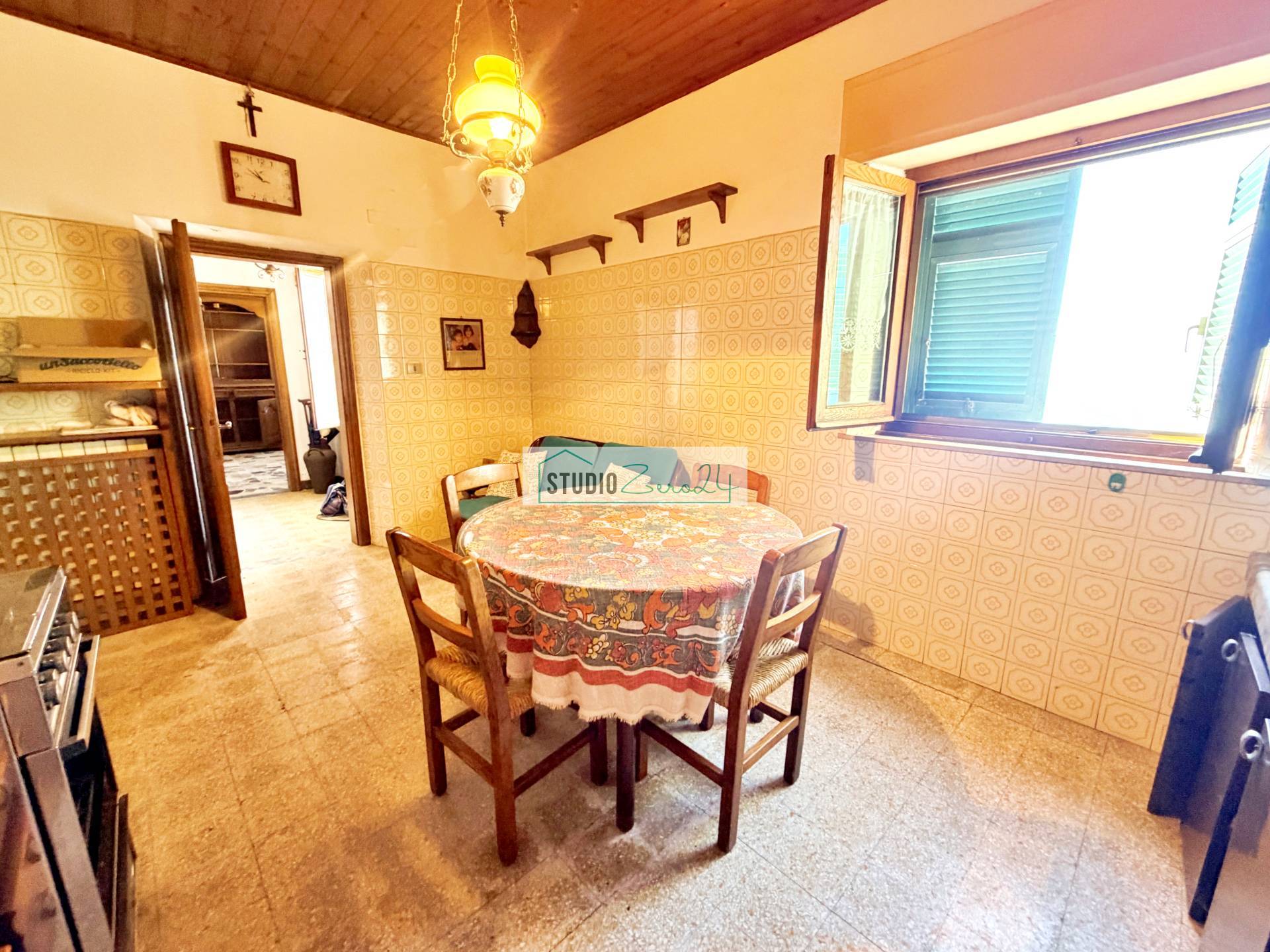 Casa semi indipendente in vendita a Pietrasanta, Capezzano Monte