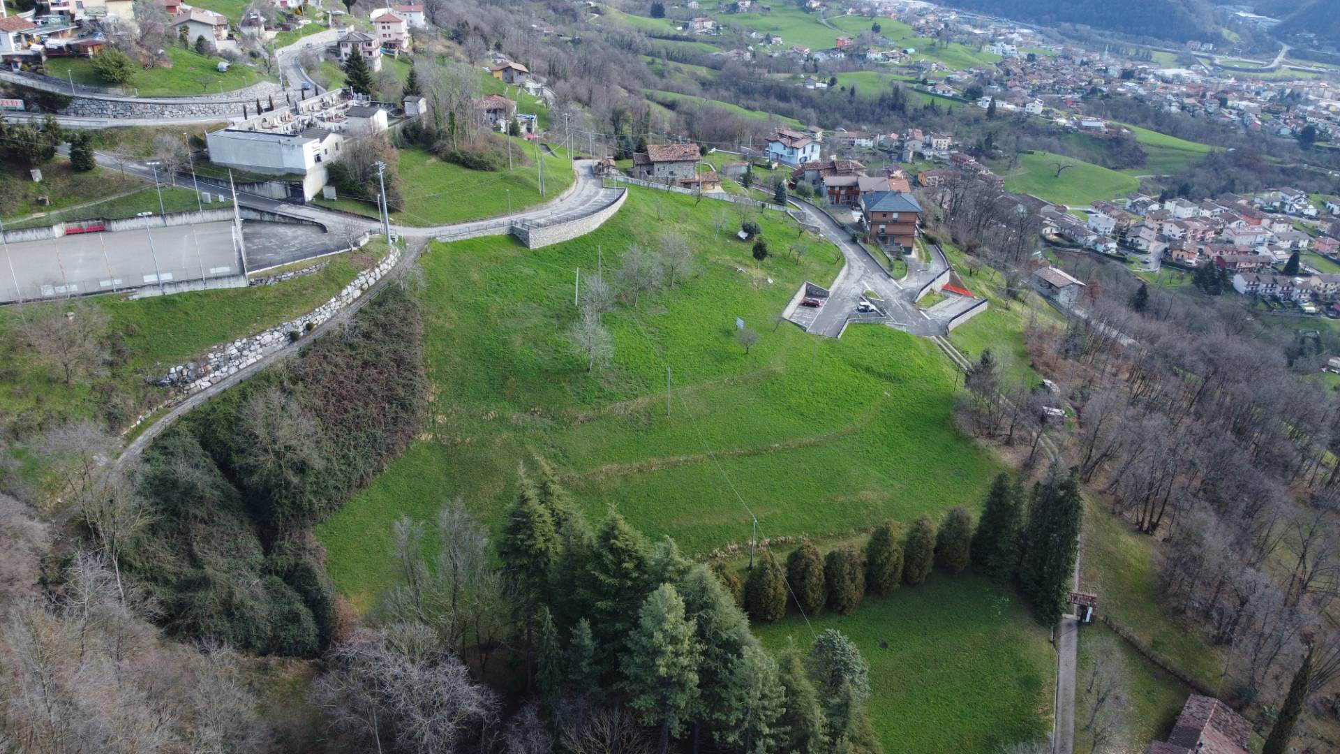 Terreno edificabile in vendita a Gazzaniga, Orezzo