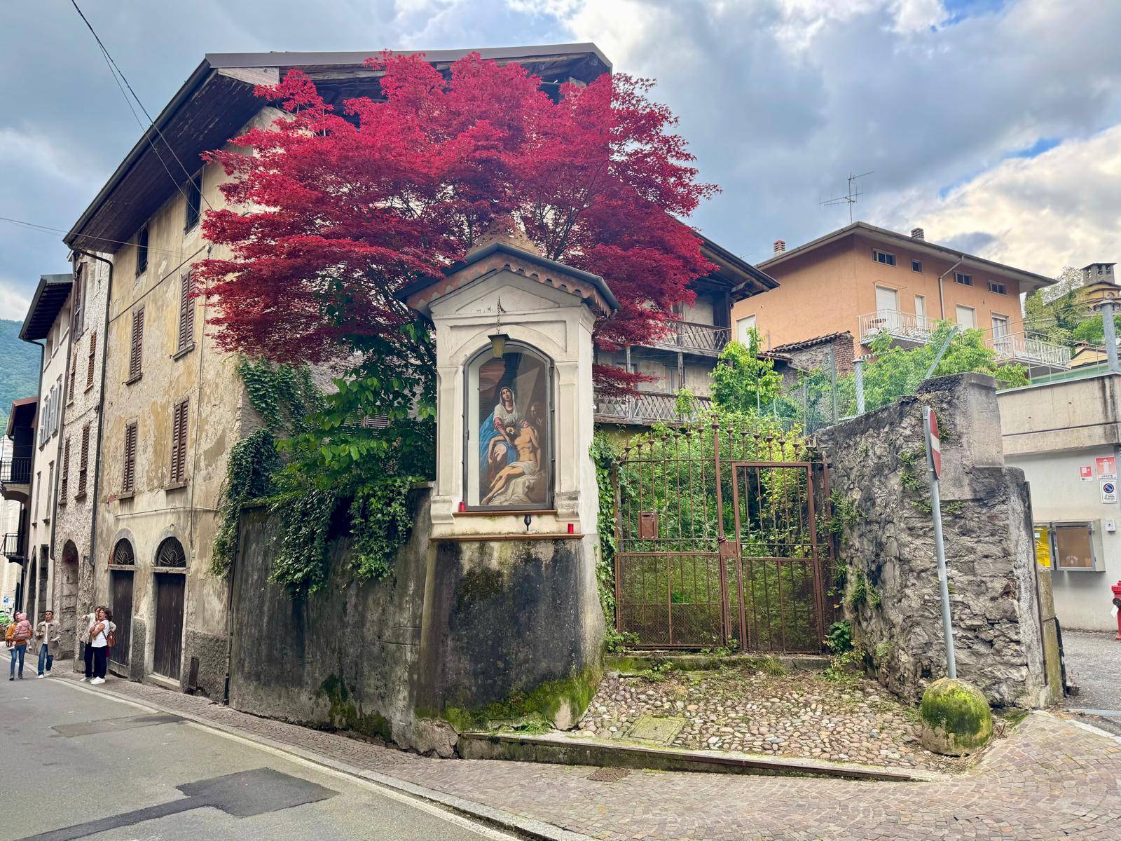 Casa singola in vendita a Gazzaniga
