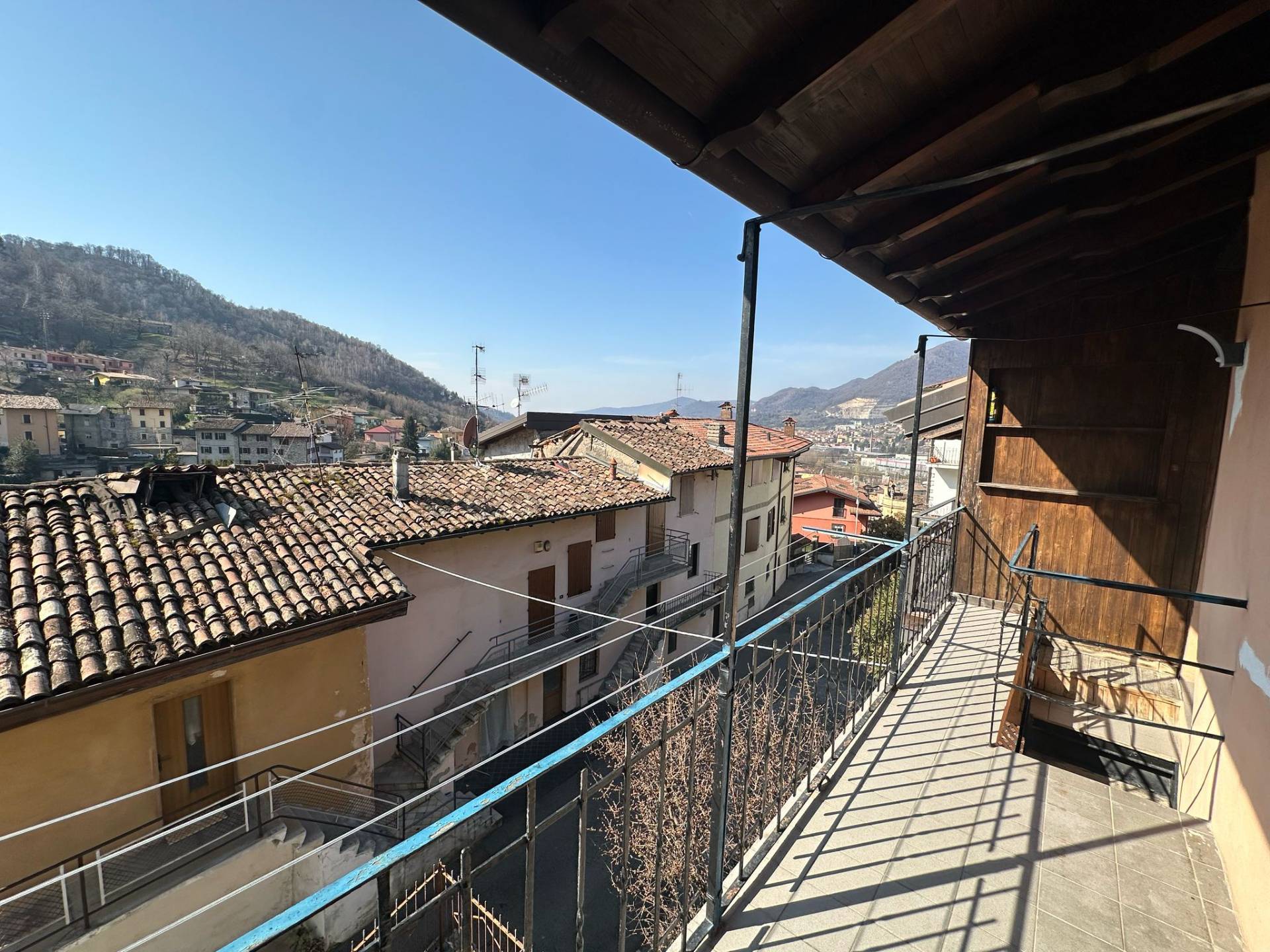 Appartamento in vendita a Pradalunga