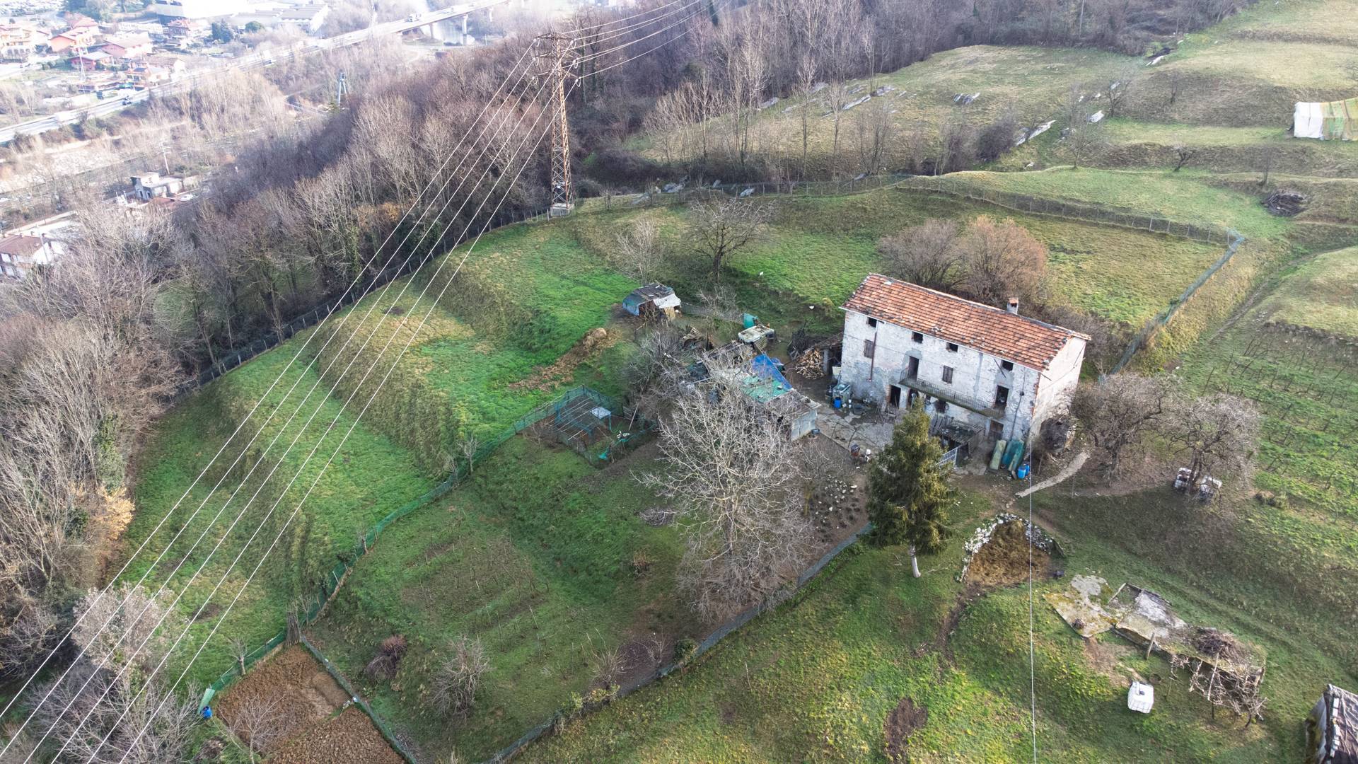 Rustico in vendita a Nembro