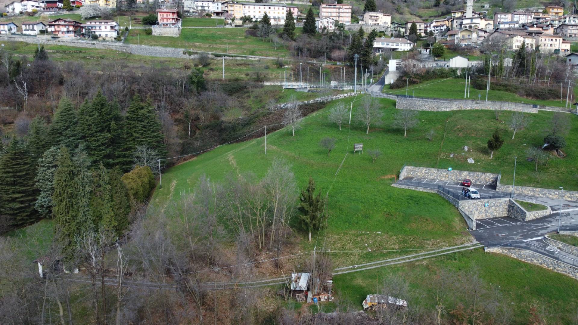 Terreno edificabile in vendita a Gazzaniga, Orezzo