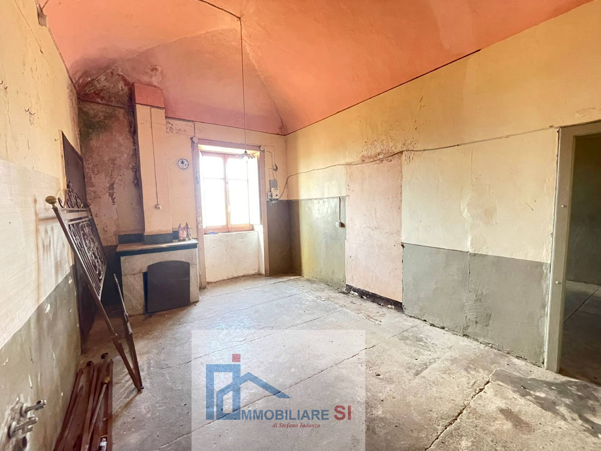 SEMINDIPENDENTE in vendita a Foglianise