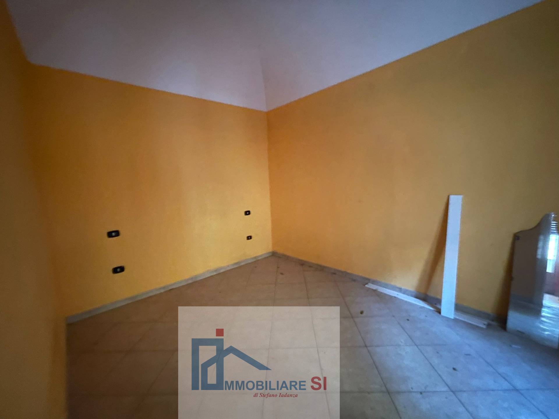 SEMINDIPENDENTE in vendita a Foglianise, Palazzo