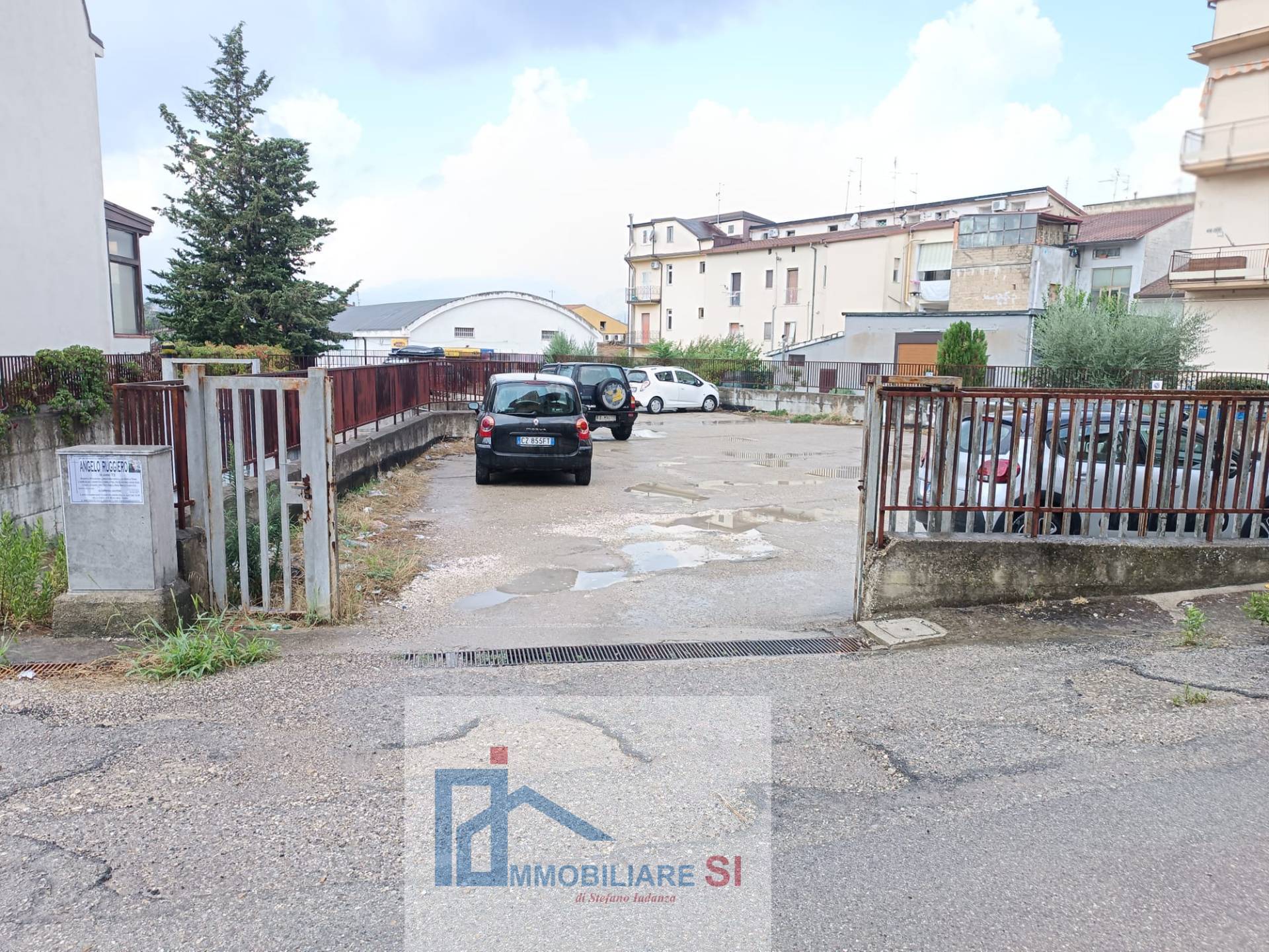 Box o garage in vendita a Benevento, Centro