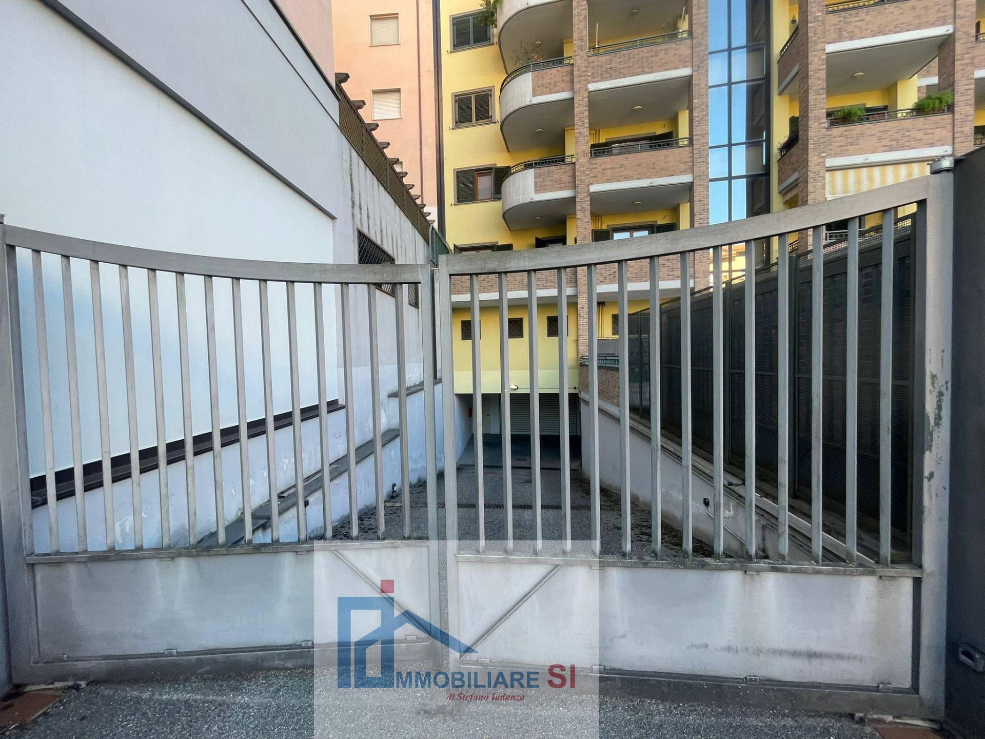 Box o garage in affitto a Benevento, Centro