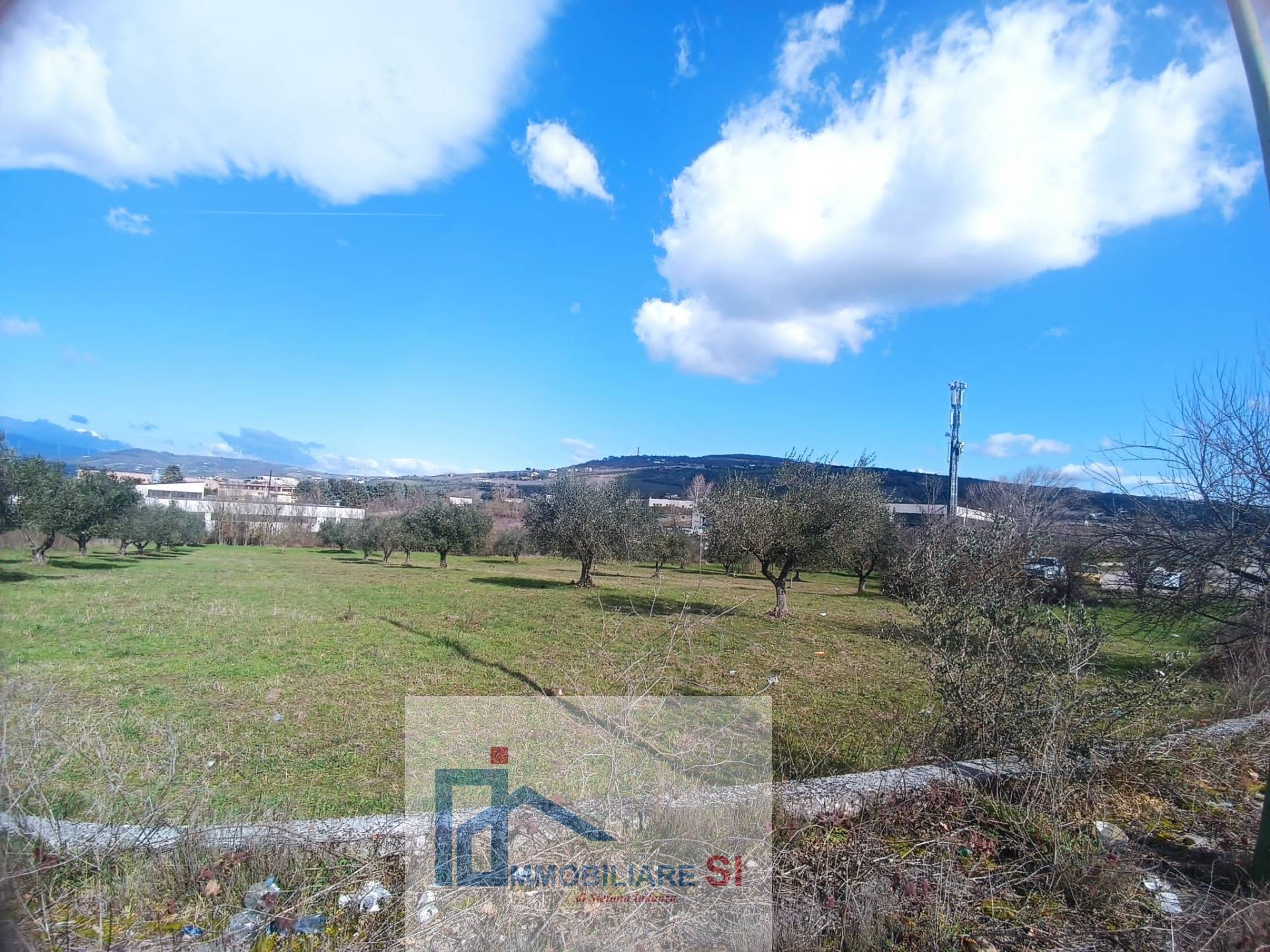 Terreno Commerciale in vendita a Benevento, Contrade